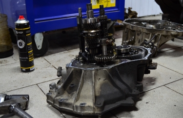 Ремонт коробки и замена сцепления Сузуки Свифт (подробные фото)