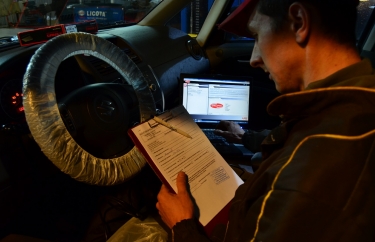 Работает диагност СТО "Орбита"