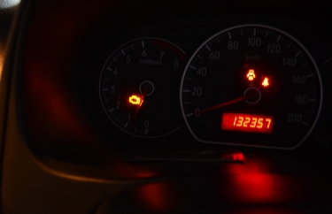 Горит чек эйнджен на Сузуки СХ4